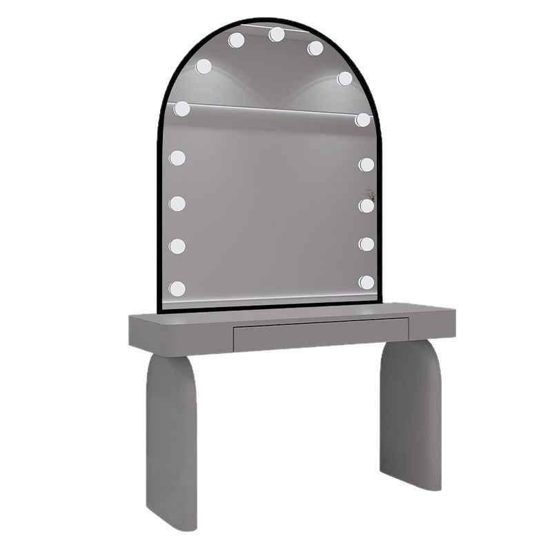 Beauty Makeup Studio - Dresser with lamp Makeup artist Makeup