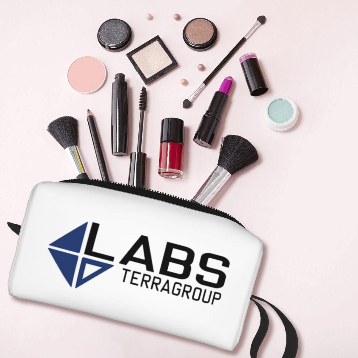 Escape From Tarkov Labs Terrag - đánh giá và giá Beauty Lab Makeup