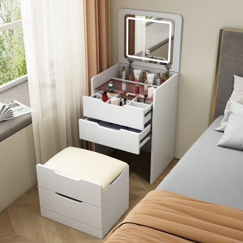 High-End Brown Folding Makeup  - đánh giá và giá Beauty Lab Makeup
